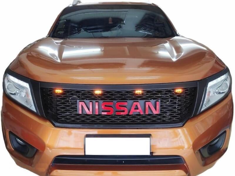 Nissan Navara Ön Panjur