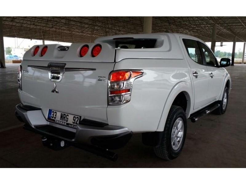 Mitsubishi L200 Grandbox