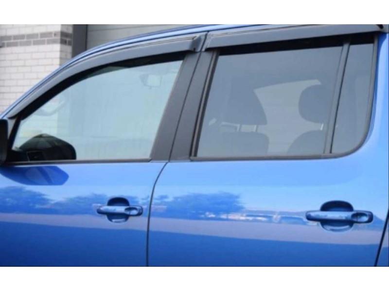Volkswagen Amarok Cam Rüzgarlıkları