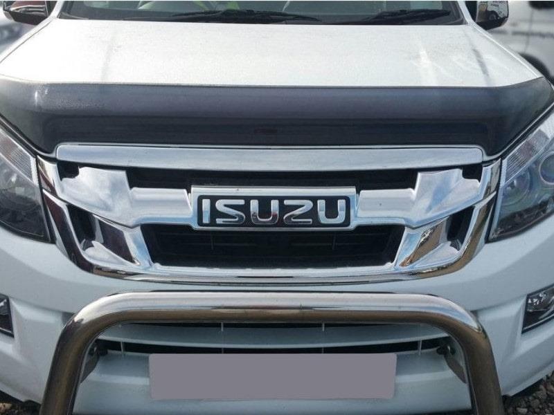 İsuzu D-Max Motor Kaput Rüzgarlığı