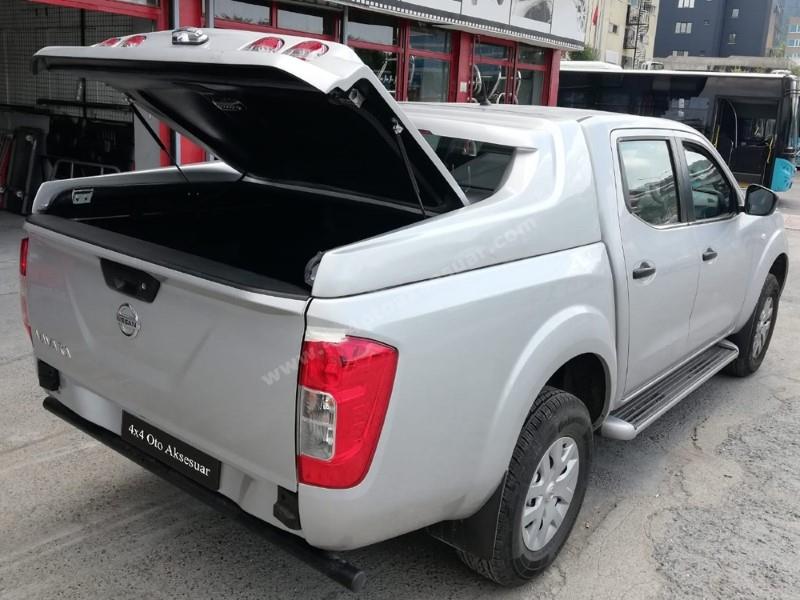 Nissan Navara Grandbox
