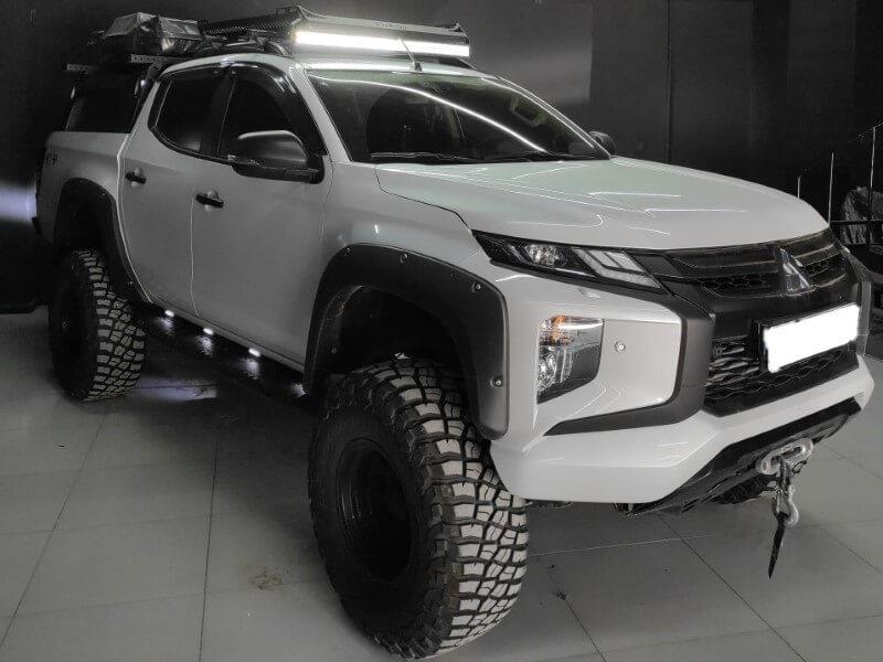 Mitsubishi L200 Led Aydınlatmalar